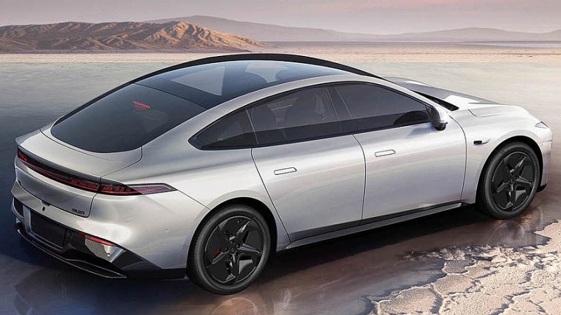 Агент против агента: в Китае состоялась премьера премиального седана eπ 007 от Dongfeng