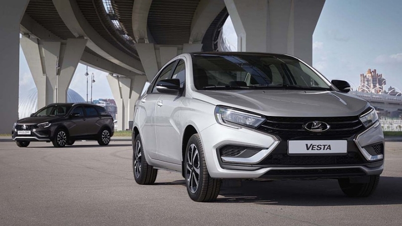 Авторынок РФ в октябре: Haval обогнал Chery, доля Lada сократилась