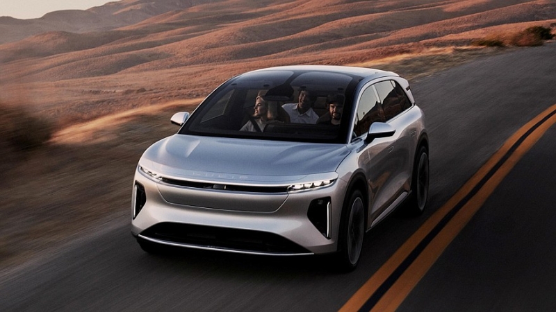 Большой кроссовер Lucid Gravity: отличная аэродинамика, роскошный салон и более 800 л.с.