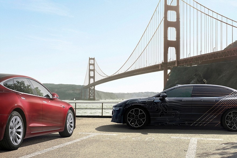 Geely показала первый седан марки Zeekr