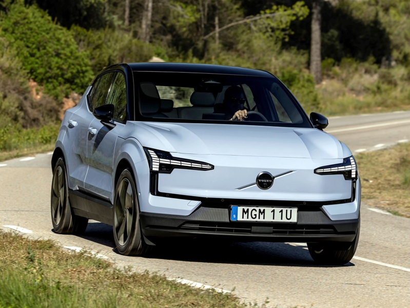 Холдинг Geely избавился от части акций Volvo Cars, чем сильно напугал инвесторов