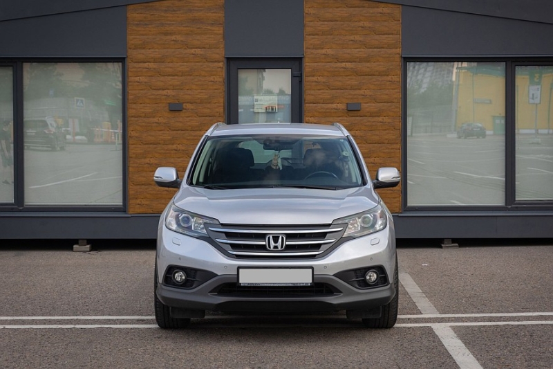 Honda CR-V IV(RM) c пробегом: нет грязному маслу в коробке и вязкому – в моторах
