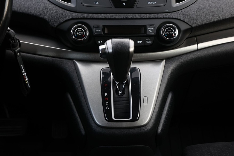 Honda CR-V IV(RM) c пробегом: нет грязному маслу в коробке и вязкому – в моторах