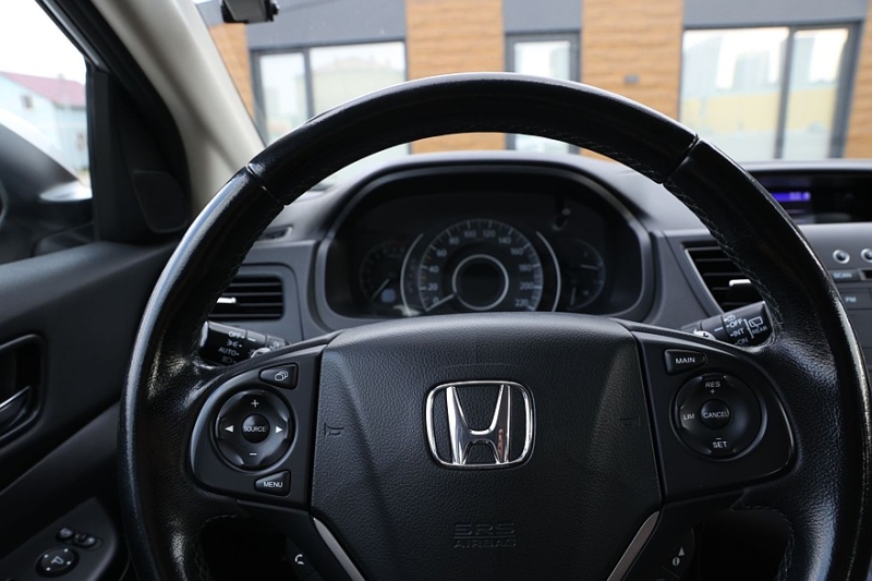 Honda CR-V IV(RM) c пробегом: точечная ржавчина, неубиваемый салон и вечная электрика