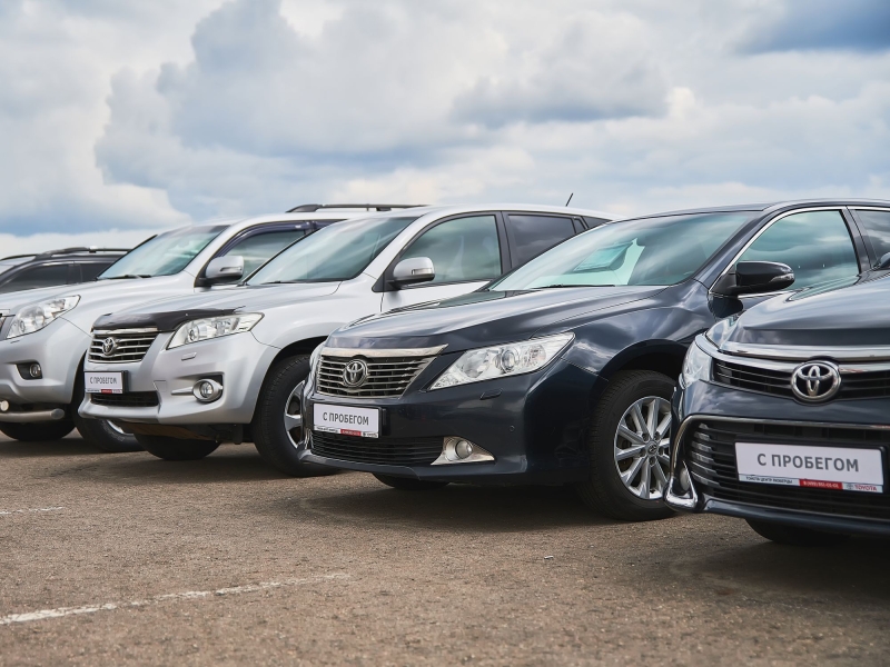 Какие характеристики авто с пробегом больше всего влияют на его цену в 2023 году