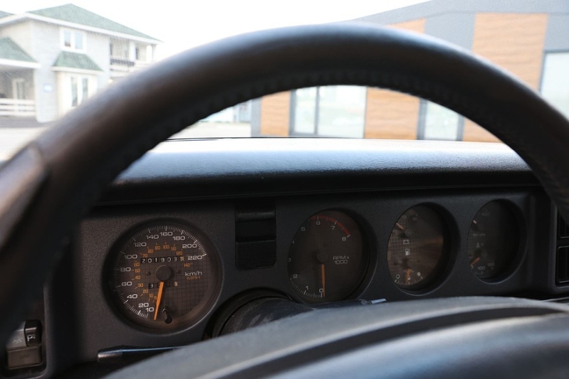 Когда аналог лучше оригинала: опыт владения Pontiac Firebird 1991 года