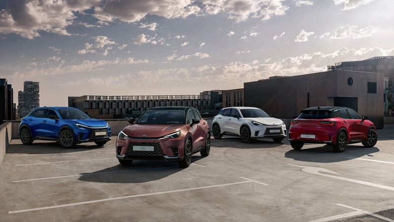 Lexus LBX может получить двигатель от хот-хэтча GR Corolla