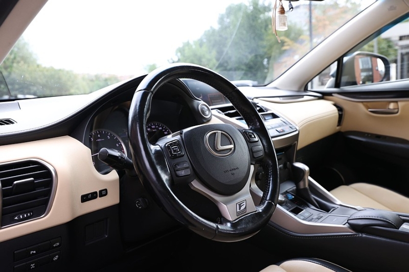 Lexus NX I с пробегом: меняйте исправное и не брезгуйте б/у деталями