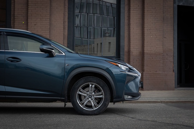 Lexus NX I с пробегом: меняйте исправное и не брезгуйте б/у деталями