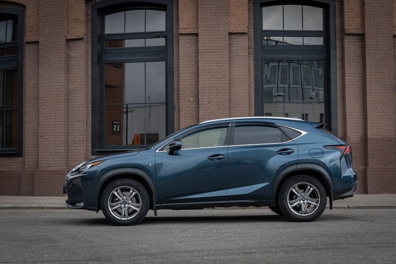 Lexus NX I с пробегом: меняйте исправное и не брезгуйте б/у деталями