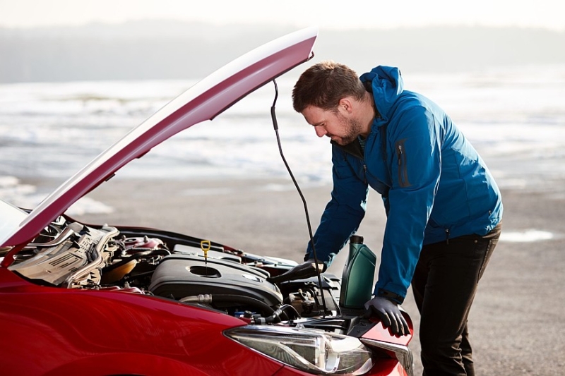 Не только щуп: как правильно проверять уровень масла