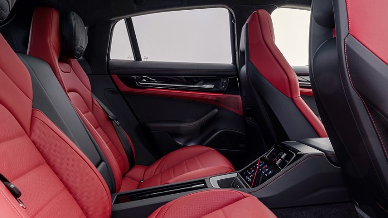 Новый Porsche Panamera: теперь без универсала, зато с активной подвеской