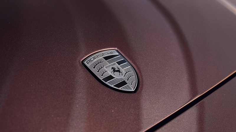 Новый Porsche Panamera: теперь без универсала, зато с активной подвеской