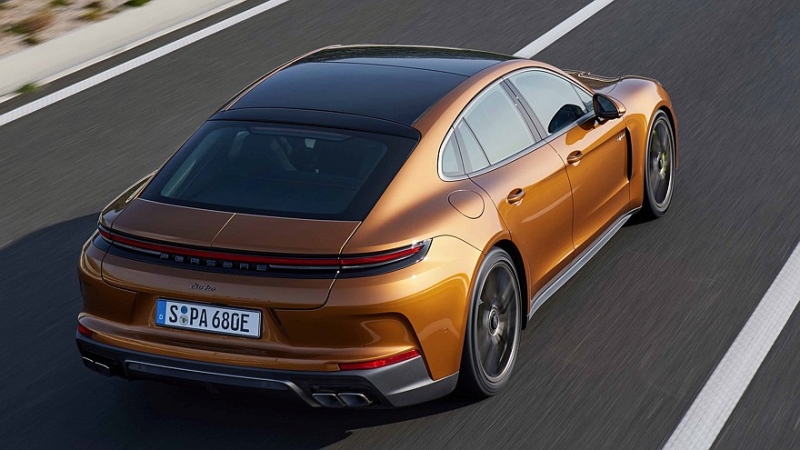Новый Porsche Panamera: теперь без универсала, зато с активной подвеской