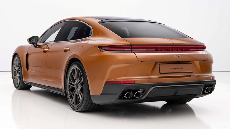 Новый Porsche Panamera: теперь без универсала, зато с активной подвеской