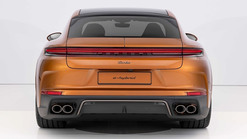 Новый Porsche Panamera: теперь без универсала, зато с активной подвеской