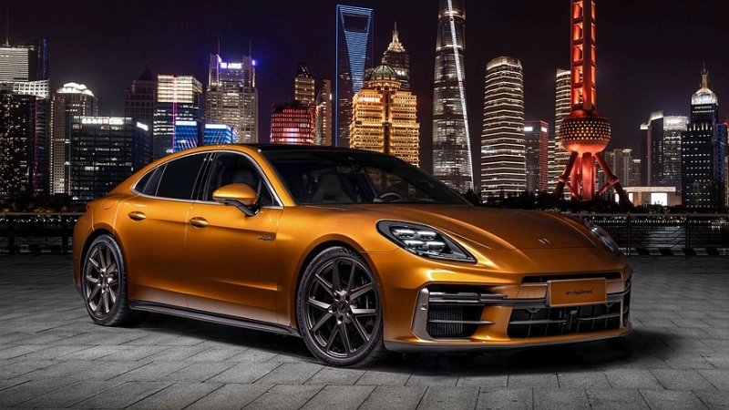 Новый Porsche Panamera: теперь без универсала, зато с активной подвеской