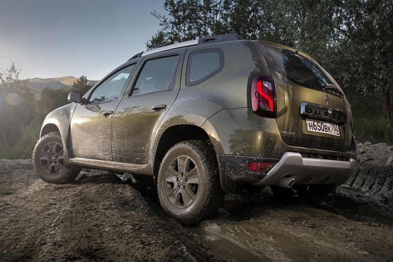 Renault Duster I c пробегом: идеальные моторы, золотой кардан и мокрая рулевая рейка