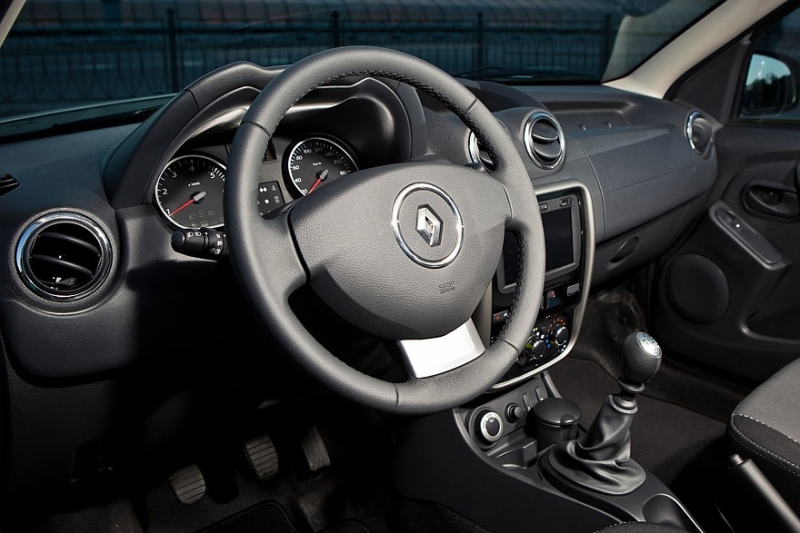 Renault Duster I c пробегом: идеальные моторы, золотой кардан и мокрая рулевая рейка