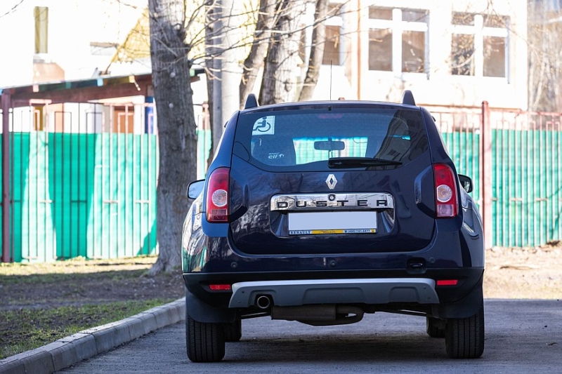 Renault Duster I c пробегом: вода в салоне и коррозия под пластиком