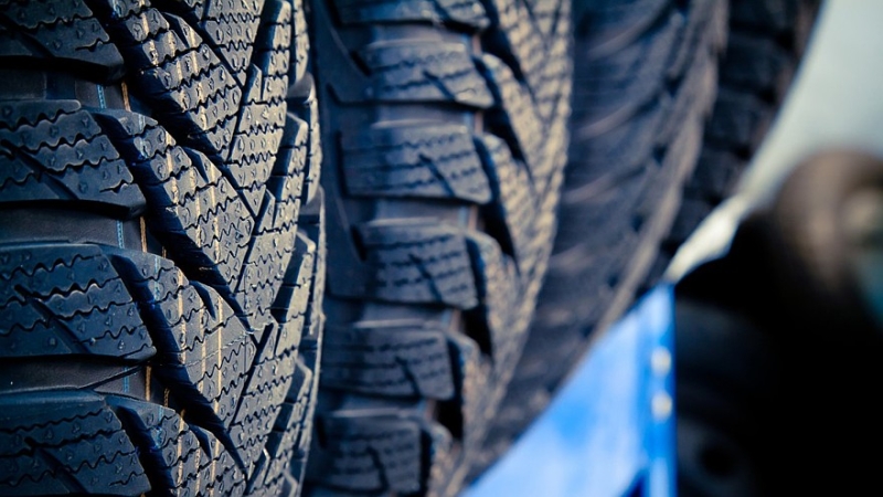 В РФ подросли продажи автомобильных шин, но не в премиальном сегменте