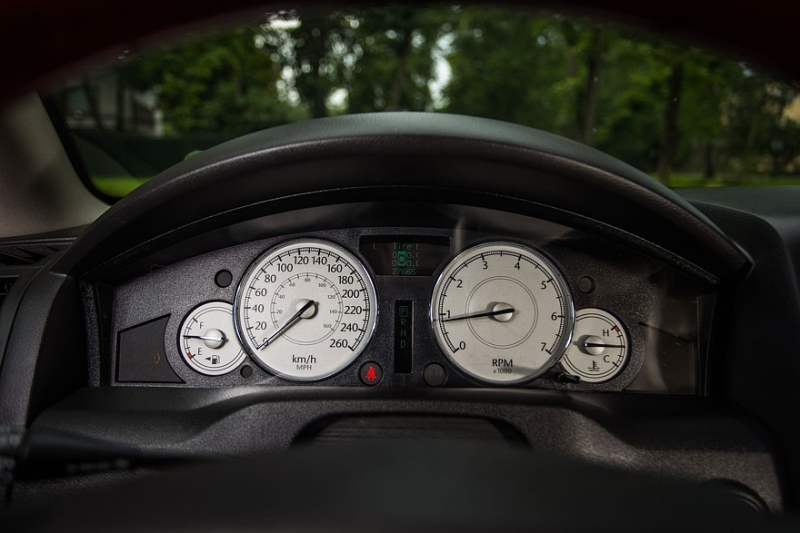 5 причин покупать и не покупать Chrysler 300C I