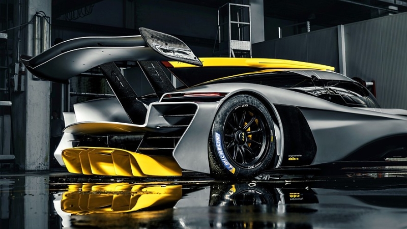 777 hypercar: одноместный трековый монстр за 7 млн евро справил мировую премьеру