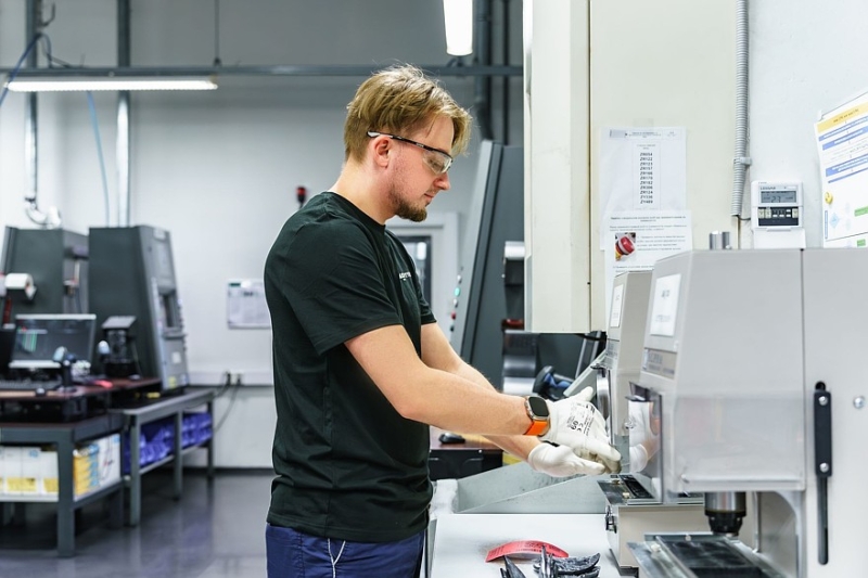 Дайте мне автограф: как и какие шины выпускает завод Ikon Tyres во Всеволожске