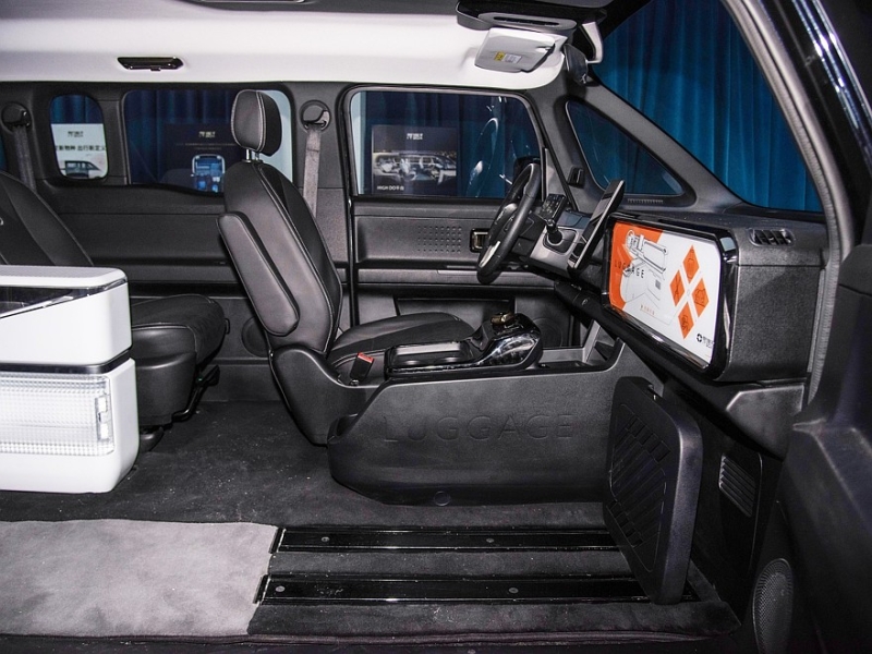 Электрический минивэн Haima EX00 метит в лидеры китайского рынка такси