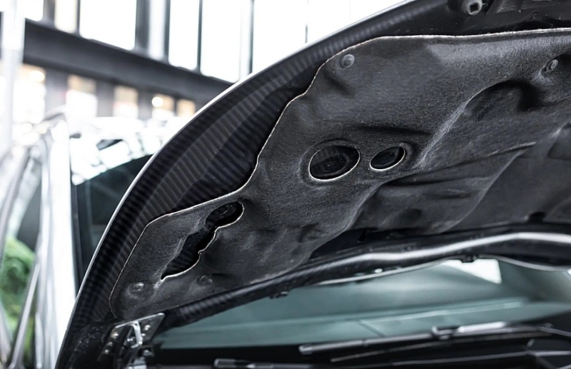 Manhart V 350 на базе Mercedes-Benz V-класса: форсированный дизель и обвес в стиле AMG