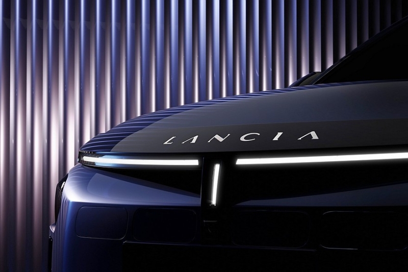 Радикально преобразившийся Lancia Ypsilon: новое официальное фото