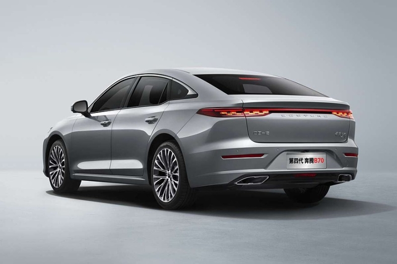 Рестайлинговый лифтбек FAW Bestune B70 объявлен новым поколением: пока один мотор