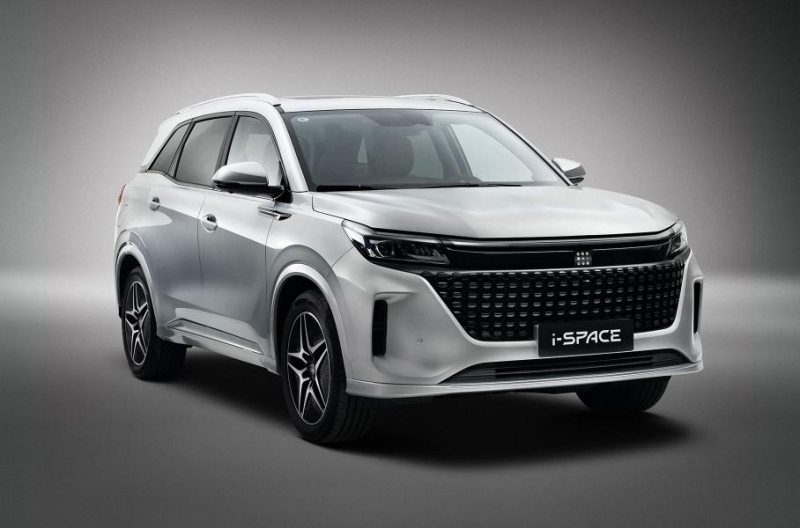 Российский Evolute представил гибрид с запасом хода 1150 километров