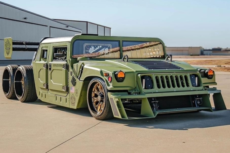 Армейский Humvee превратили в нелепый шестиколёсный лоурайдер