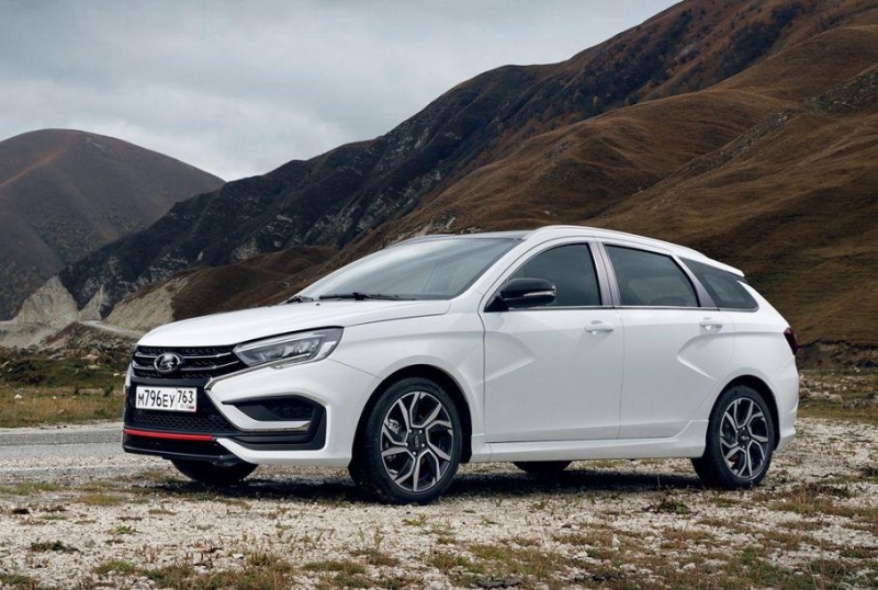 АвтоВАЗ запустил продажи самой дорогой Lada Vesta