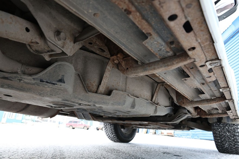 Mitsubishi Pajero IV (NS) с пробегом: нет воде в салоне и даешь бензобак из Нижнего!