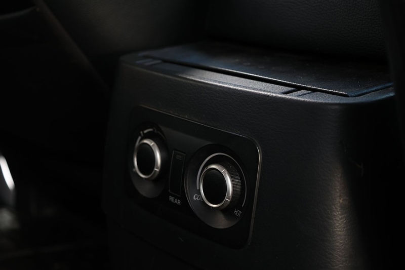 Mitsubishi Pajero IV (NS) с пробегом: нет воде в салоне и даешь бензобак из Нижнего!