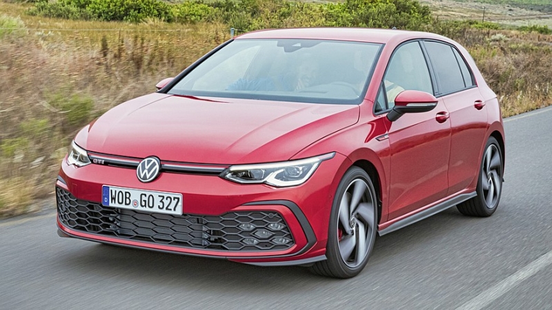 Обновлённый Volkswagen Golf GTI: первые изображения