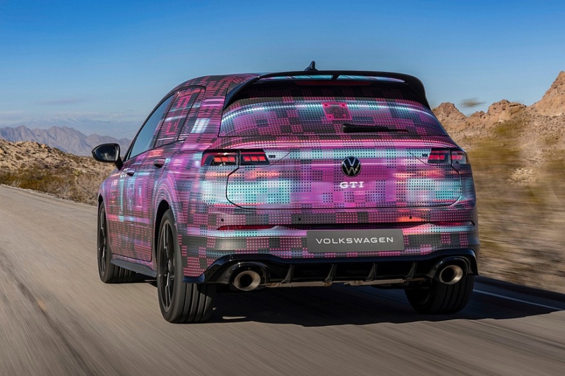 Обновлённый Volkswagen Golf показали без камуфляжа