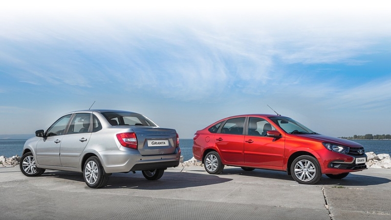 Toyota Camry и Lada Priora стали самыми продаваемыми авто с пробегом в 2023 году