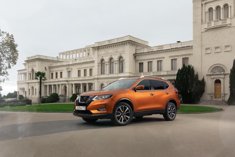 В России возобновили продажи Nissan X-Trail отечественной сборки