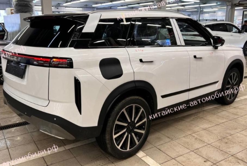 В России замечен необычный Jaecoo J7