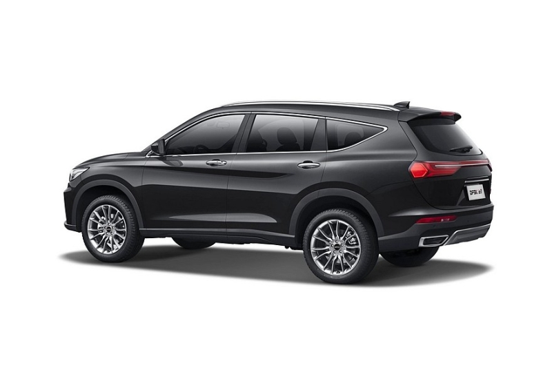 В Россию официально едут новинки Dongfeng: альтернатива Renault Arkana и полноприводный SUV