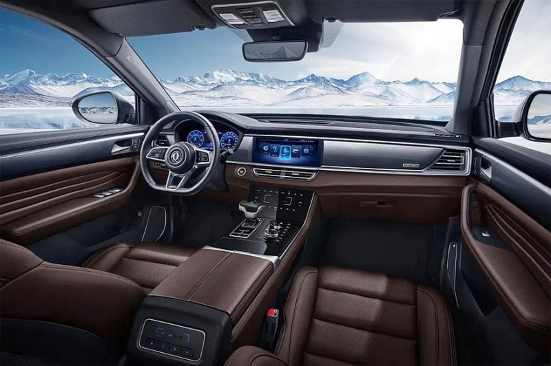 В Россию официально едут новинки Dongfeng: альтернатива Renault Arkana и полноприводный SUV