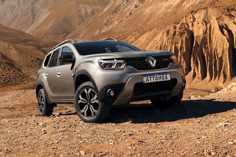 «Второй» Renault Duster не собирается на покой: представлен обновлённый кроссовер
