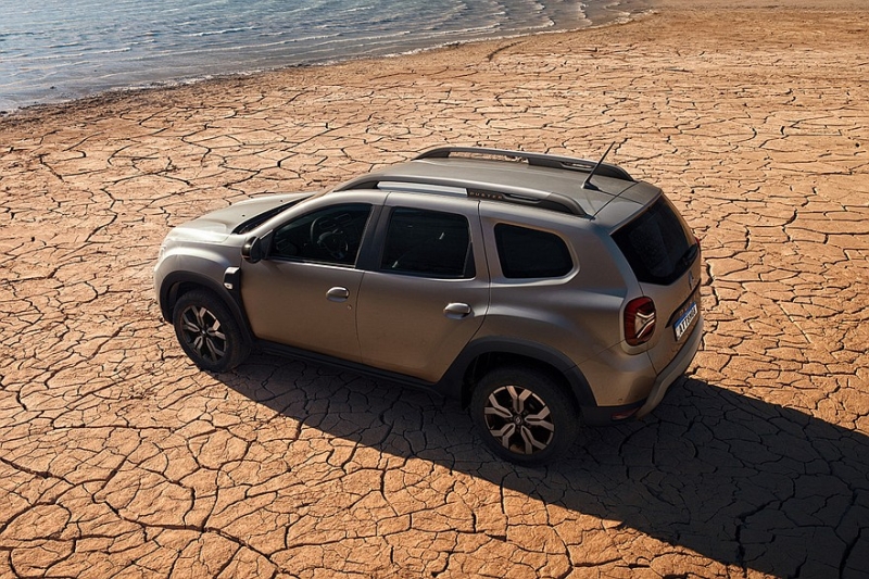 «Второй» Renault Duster не собирается на покой: представлен обновлённый кроссовер