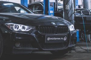 Диагностика и ремонт BMW: важность обращения в профильный автосервис