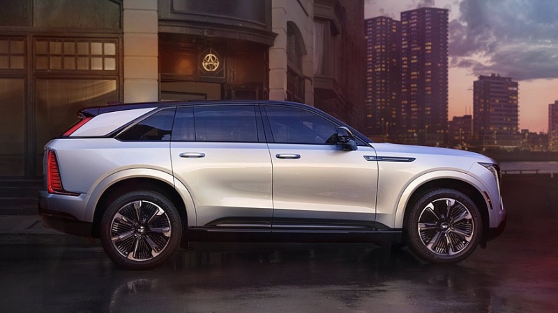 Большое пополнение: Cadillac Escalade IQ обзаведётся ещё одной версией