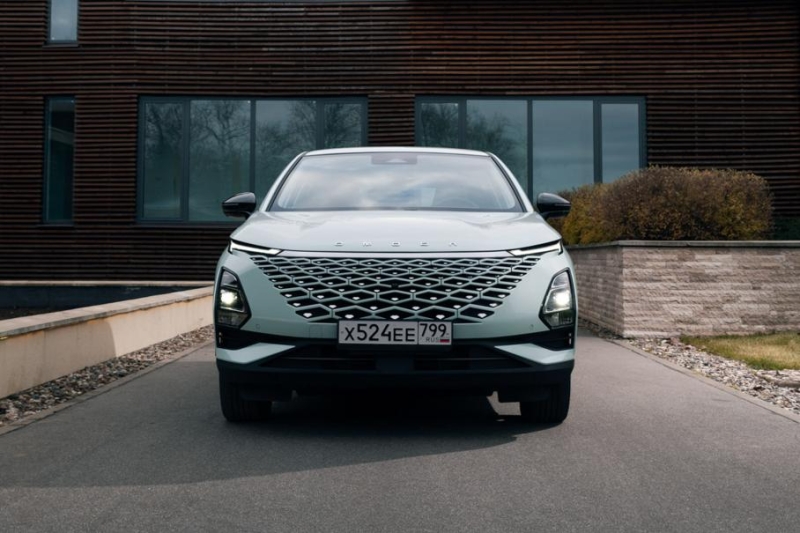 Кроссовер-бестселлер Omoda стал доступнее на 140-240 тысяч рублей