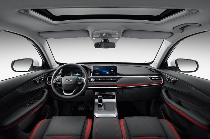 Обновлённый Chery Tiggo 4 Pro для России: официальные фото салона